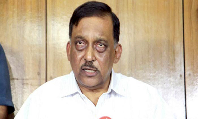 শুধু সম্রাট নয়, যে কেউ আইনের আওতায় আসতে পারে : স্বরাষ্ট্রমন্ত্রী