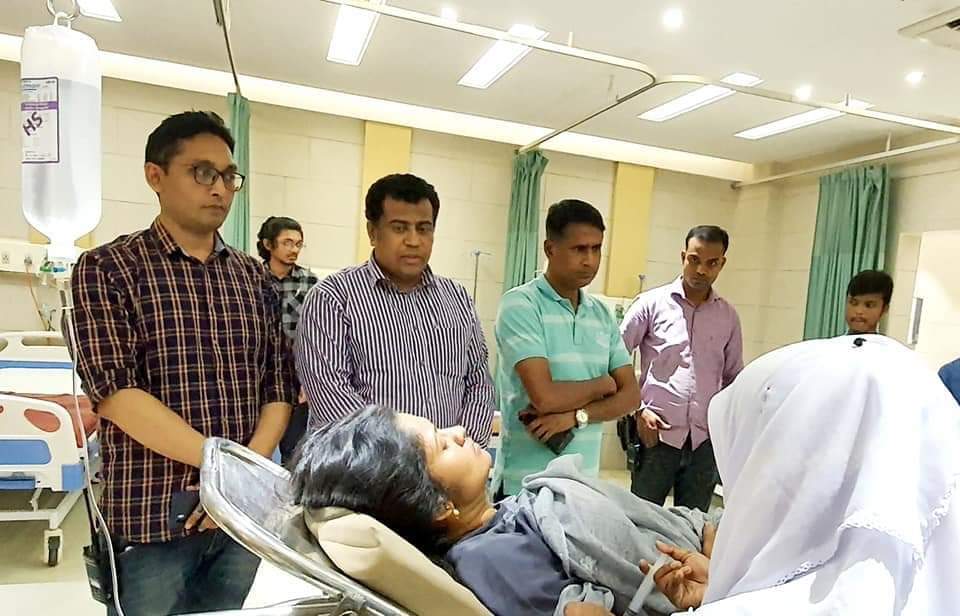 আশুলিয়ায় ডিশ ব্যবসাকে কেন্দ্র করে যুব মহিলা লীগ নেত্রীকে পিটিয়ে হত্যার চেষ্টা