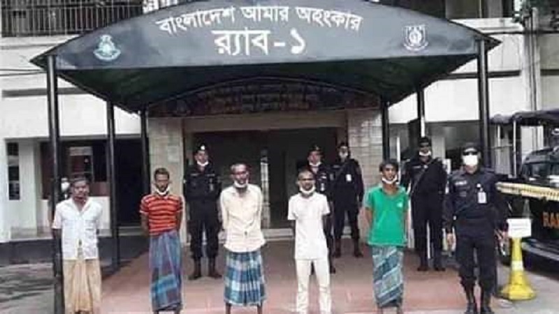 মা সহ দুই মেয়েকে ধর্ষণ ও চারজনকে গলাকেটে হত্যার ঘটনা ছিল পরিকল্পিত, আরো পাঁচ আসামি গ্রেফতার।