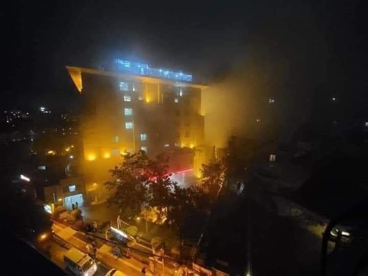 ইউনাইটেড হাসপাতালে আগুন, পুড়ে গেছে করোনা ইউনিট