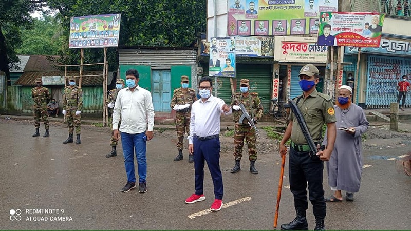ইসলামপুরে লকডাউন বাস্তবায়নে প্রশাসনের কঠোর তৎপরতা মামলা ও জরিমানা আদায়