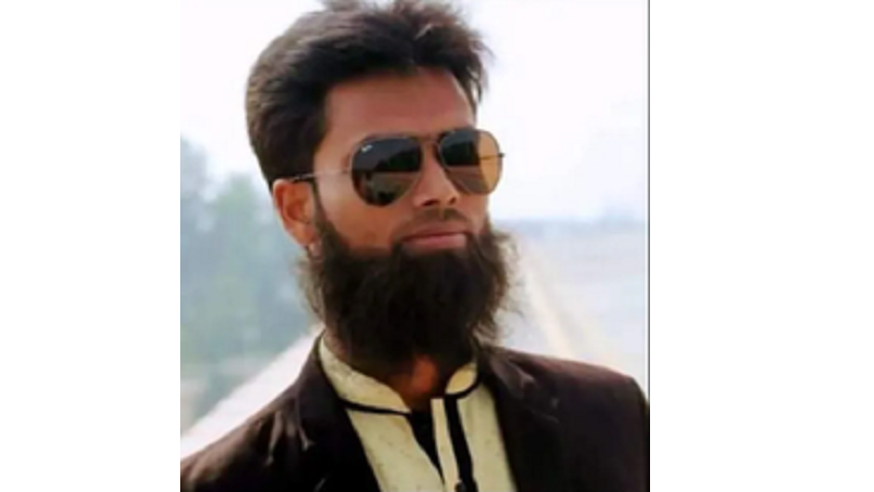 পরকীয়া প্রেমে বাঁধা দেওয়ায় স্ত্রীকে নির্যাতন।