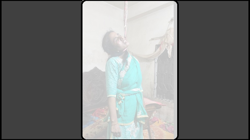 পরকীয়া সম্পর্কের জের. গাজীপুরে নারী পোশাক শ্রমিকের আত্মহত্যা