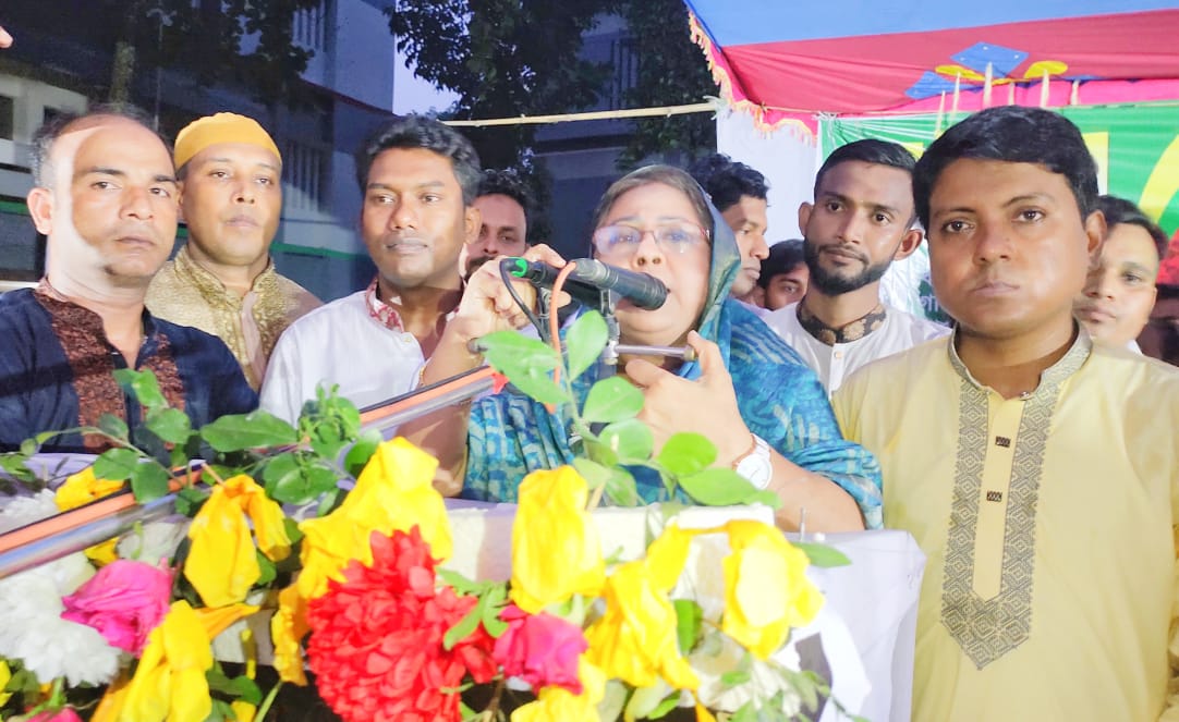 যাদের ভিতরে কর্মী কর্মী ভাব থাকবে তারাই আগামী দিনে নেতা হবে — মেহের আফরোজ চুমকি