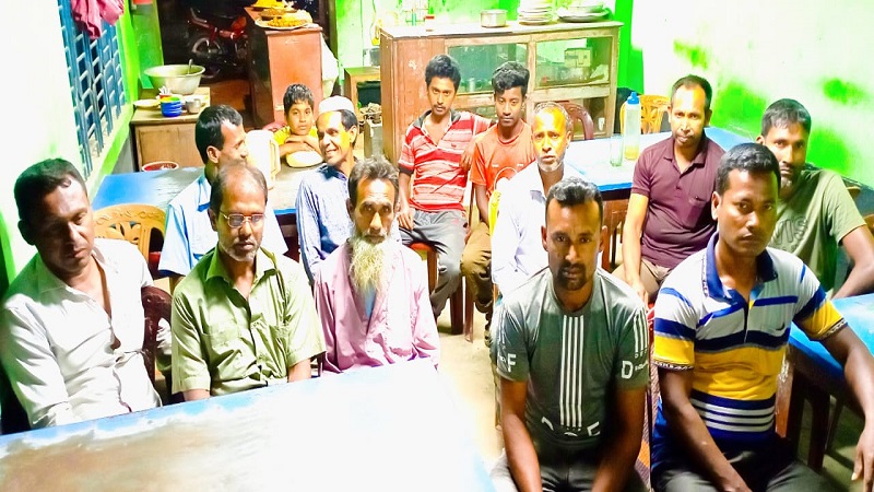 পাঁচবিবিতে কৃষকের আলু নিয়ে টাকা পরিশোধে টালবাহনা কৃষকলীগ নেতার