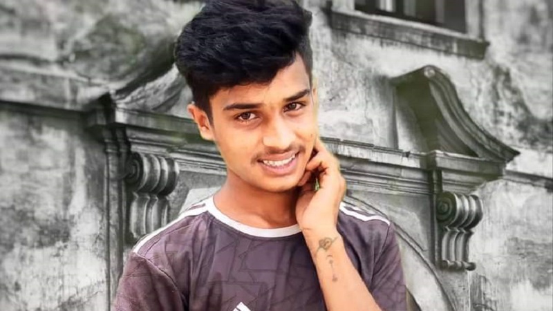 ঝালকাঠিতে ফোন কিনে না দেওয়ায় অ-ভি-মা-ন করে কিশোরের আ-ত্ম-হ-ত্যা