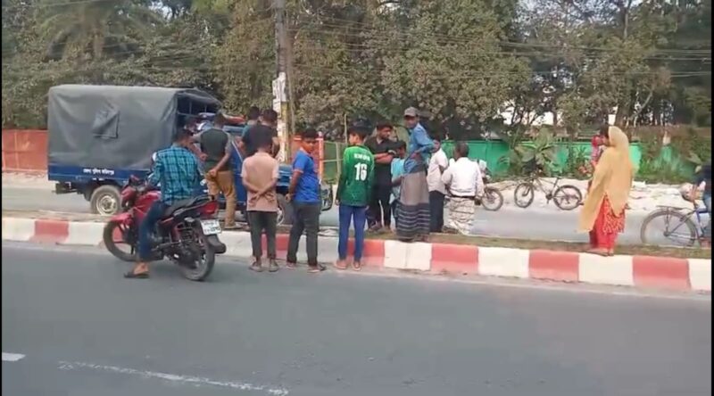 ফরিদপুরে রাস্তার ডিভাইডারের উপর থেকে নবজাতকের লাশ উদ্ধার