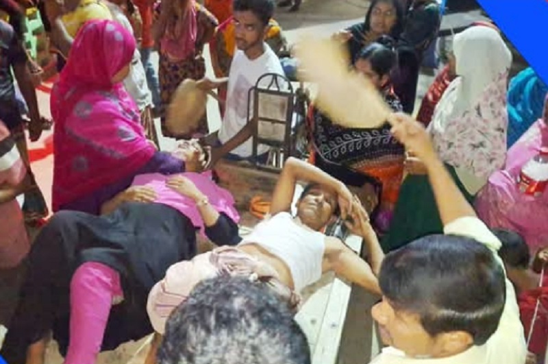 লালপুরে সড়ক দূর্ঘটনায় অ্যাম্বুলেন্সে থাকা রোগীর মৃত্যু