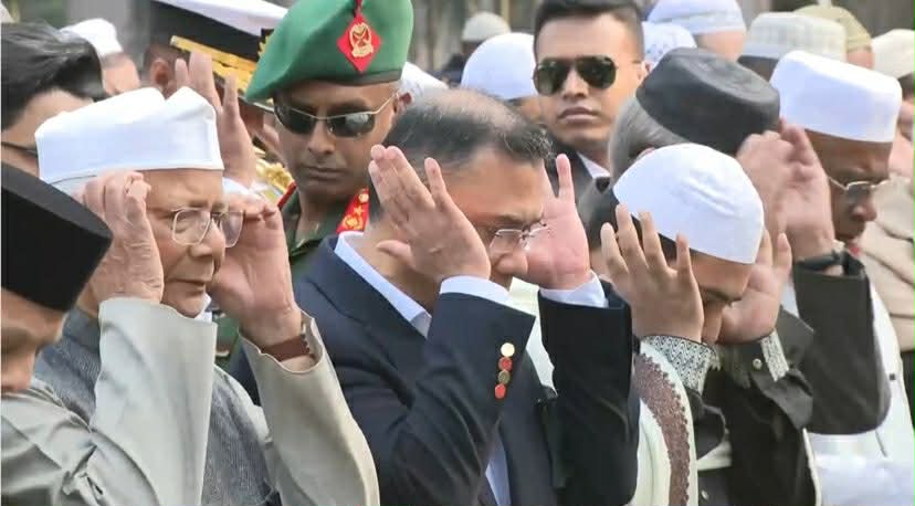 জনজোয়ারে খালেদা জিয়ার জানাজা অনুষ্ঠিত