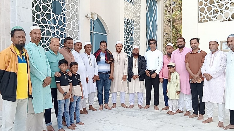 কাপ্তাই মডেল মসজিদের সামনে জুমার নামাজ শেষে বিশেষ মতবিনিময়; এলাকার উন্নয়নে ঐক্যের ডাক