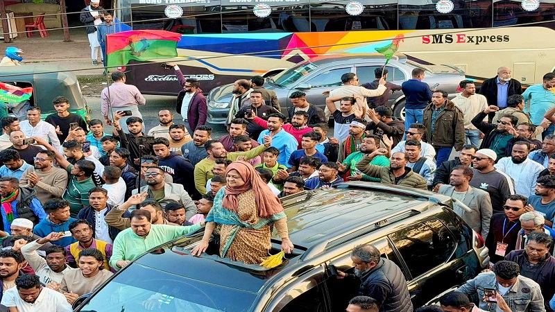 ওসমানীনগর উপজেলায় ধানের শীষের নির্বাচনী প্রধান কার্যালয় উদ্বোধন করছেন তাহসিনা রুশদীর লুনা এবং সাথে উপস্থিত বিএনপি নেতৃবৃন্দ