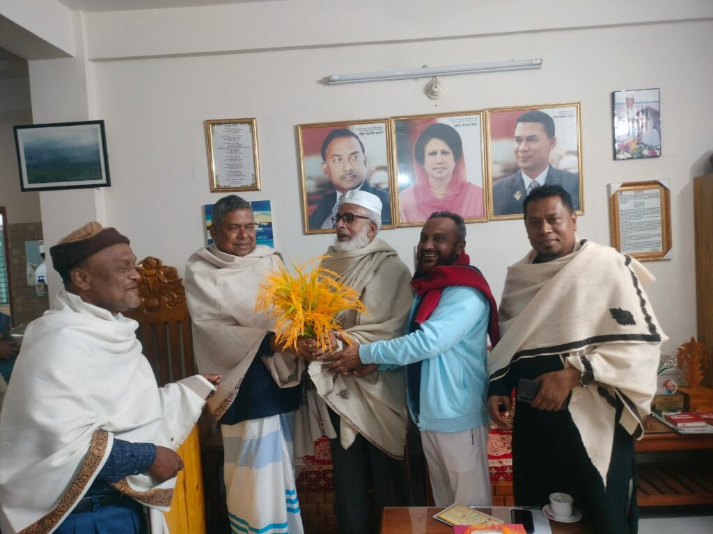 শ্রীপুরে গাজীপুর বারের  সিনিয়র আইনজীবী যোগ দিলেন বিএনপিতে