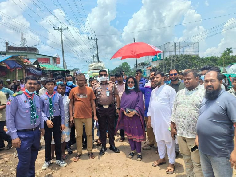 কুতুপালং বাজারে ফের উচ্ছেদ অভিযান: যানজট নিরসনে কঠোর অবস্থানে প্রশাসন